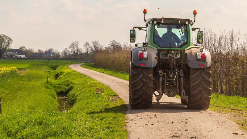 Landbouw voertuig (trekker)