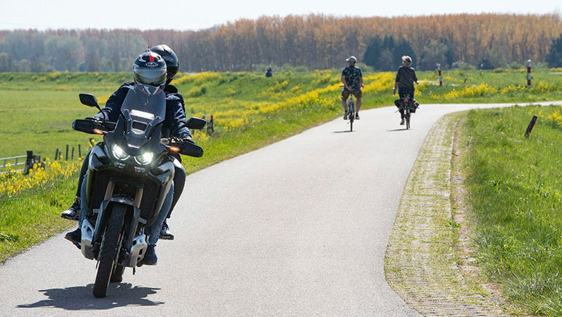  Motorrijdersactiegroep (MAG) 